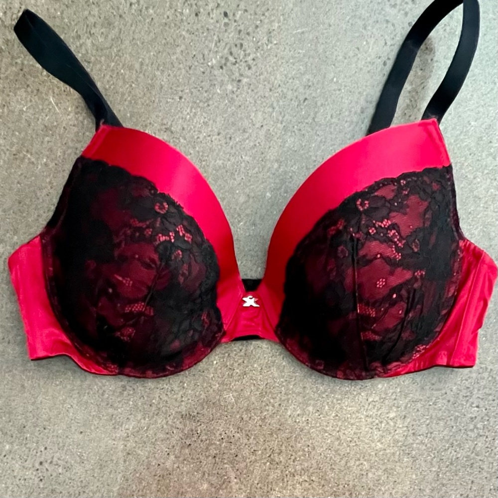Frederick’s of Hollywood Bra 40D